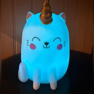 Fizz Creations Kittycorn Color Changing LED Mood Light Night Lamp Cat Unicorn